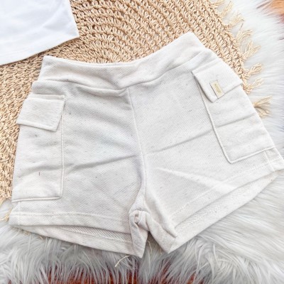 Conj. Camiseta com Flores Douradas e Short em Linho - Off White